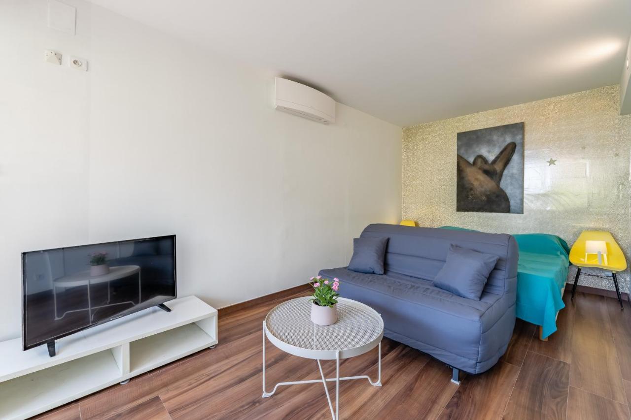 Rose D'Eden Par Dodo-A-Cassis Apartment Ngoại thất bức ảnh